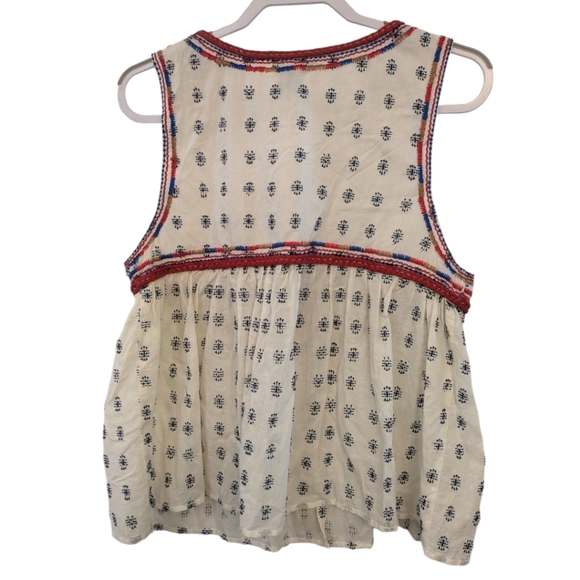 Misa Los Angeles Embroidered Tie Front Vest Top. NWT. Medium - Picture 2 of 6